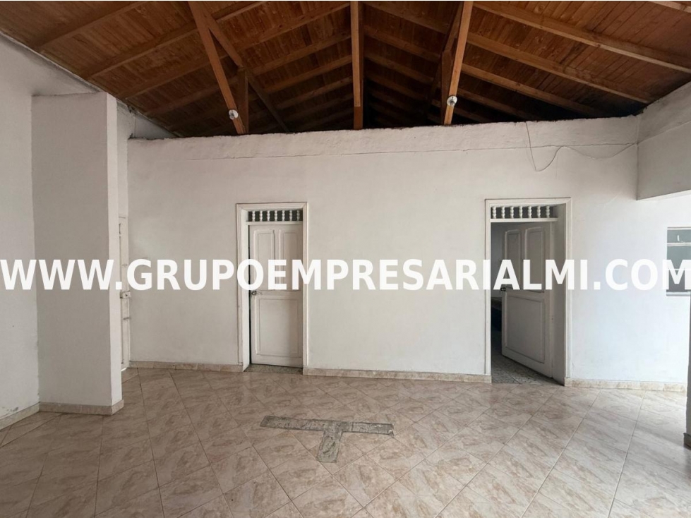 ESPECTACULAR CASA LOTE EN VENTA - SECTOR LAURELES COD: 33516