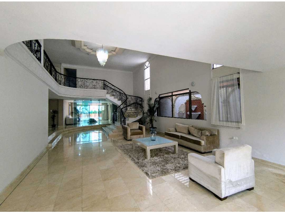 ESPECTACULAR CASA MANSION 560MTS, 5 ALCOBAS, ALTOS DE RIOMAR — foto 4