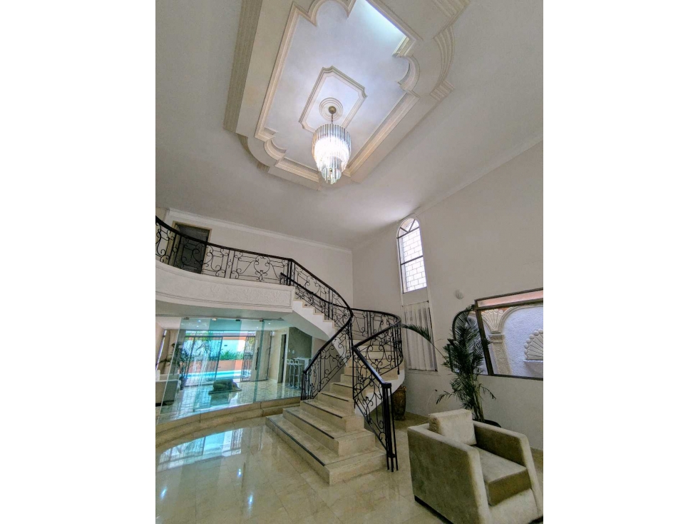 ESPECTACULAR CASA MANSION 560MTS, 5 ALCOBAS, ALTOS DE RIOMAR — foto 5