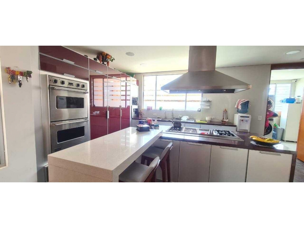 ESPECTACULAR CASA MODERNA 4 HABITACIONES 550M2 LOTE 1.300M2 — foto 3