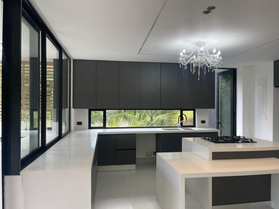 ESPECTACULAR CASA PARA ESTRENAR EN LA COLA DEL ZORRO EXCLENTE VISTA — foto 2