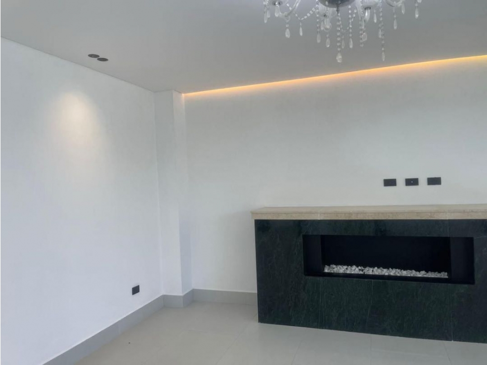 ESPECTACULAR CASA PARA ESTRENAR EN LA COLA DEL ZORRO EXCLENTE VISTA — foto 5