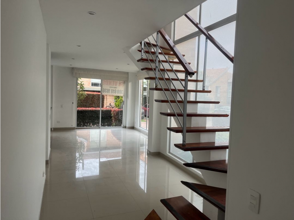 ESPECTACULAR CASA PARA LA VENTA EN EXCLUSIVO CONDOMINIO DE CHÍA — foto 6