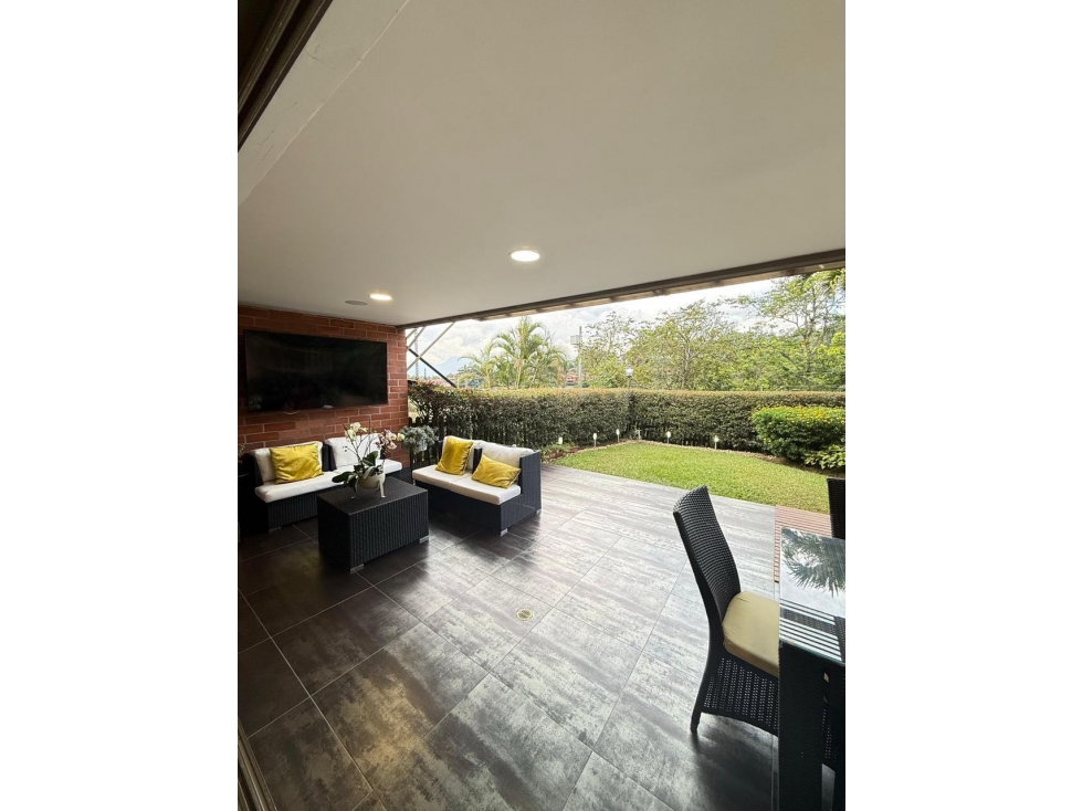 Espectacular casa para la venta en Envigado Loma la Sebastiana — foto 2