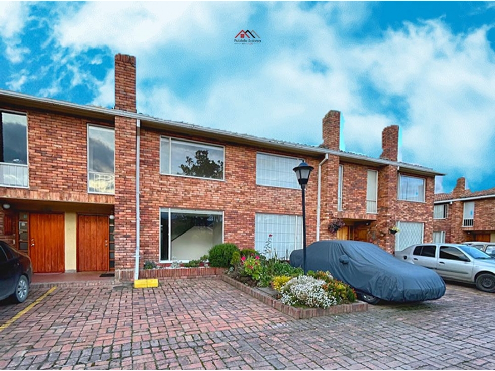 ESPECTACULAR CASA EN VENTA CHÍA AV CHILACOS — foto 3