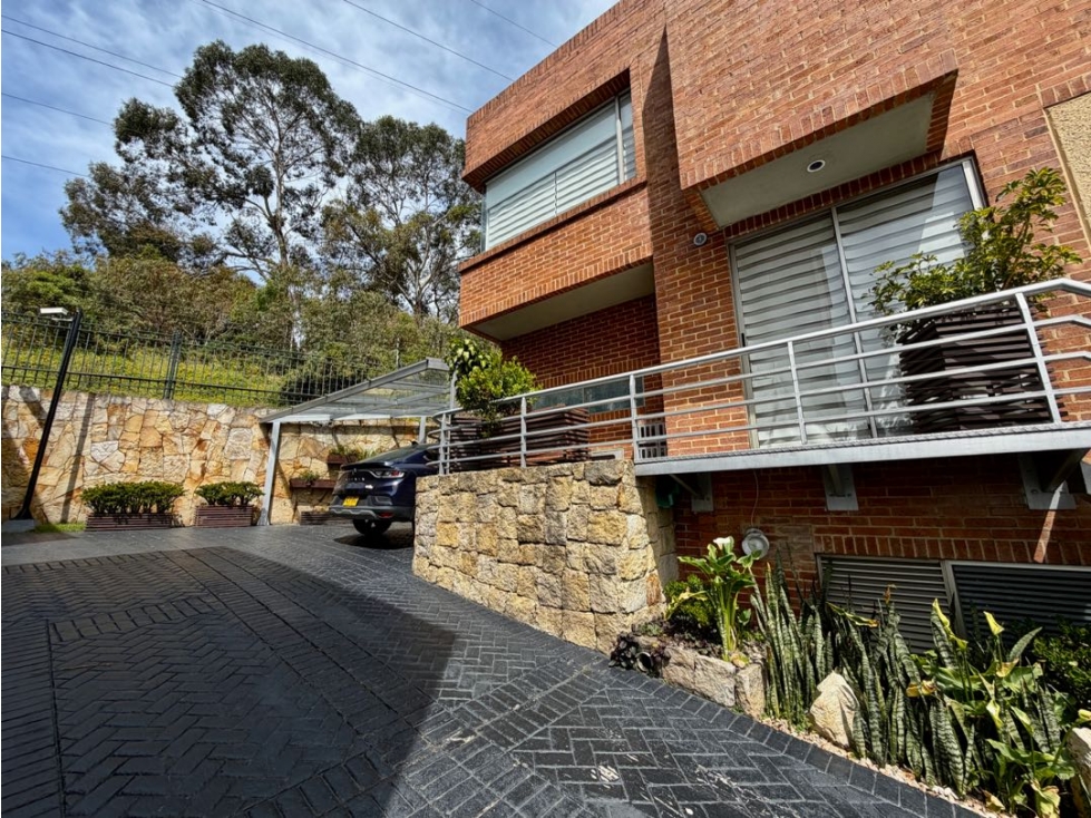 ESPECTACULAR CASA REMODELADA EN SOTILEZA CON 4 HABS | 6 PAR | VISTA — foto 6