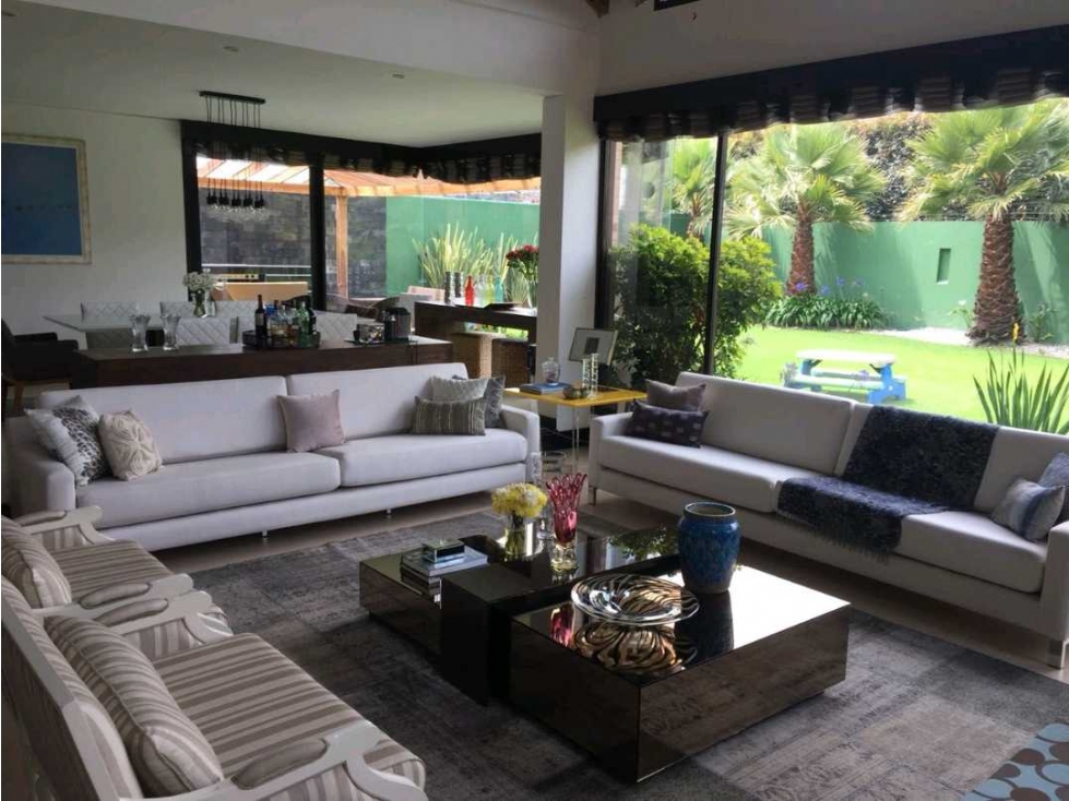 CASA EN VENTA SAN.JOSE DE BAVARIA MODERNA 4 HAB.