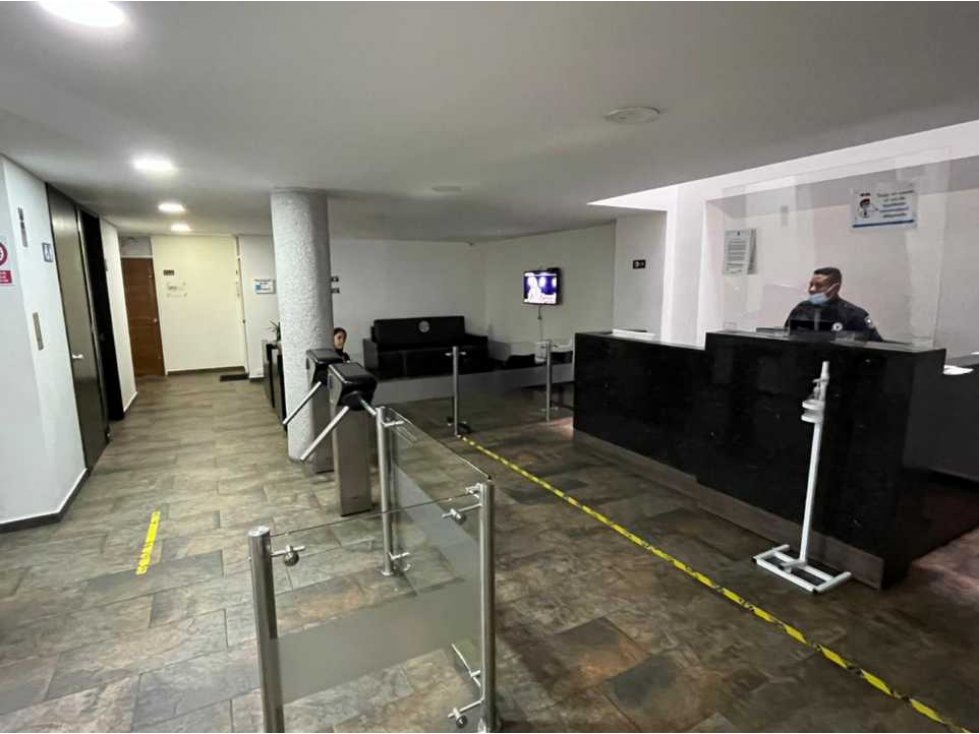 SE ARRIENDA OFICINA O CONSULTORIO EN SECTOR DEL CHICO — foto 2
