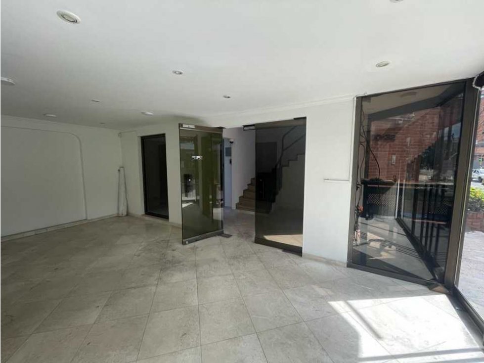 SE VENDE EDIFICIO EN SECTOR DE RETIRO — foto 5