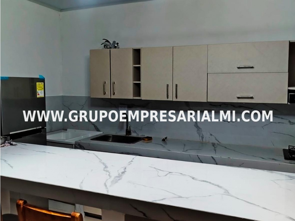 ESPECTACULAR EDIFICIO EN VENTA - SECTOR GUATAPE COD: 33691 - 6