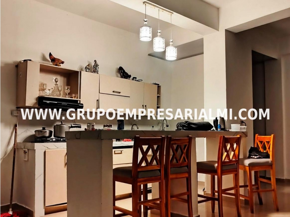 ESPECTACULAR EDIFICIO EN VENTA - SECTOR GUATAPE COD: 33691 - 3