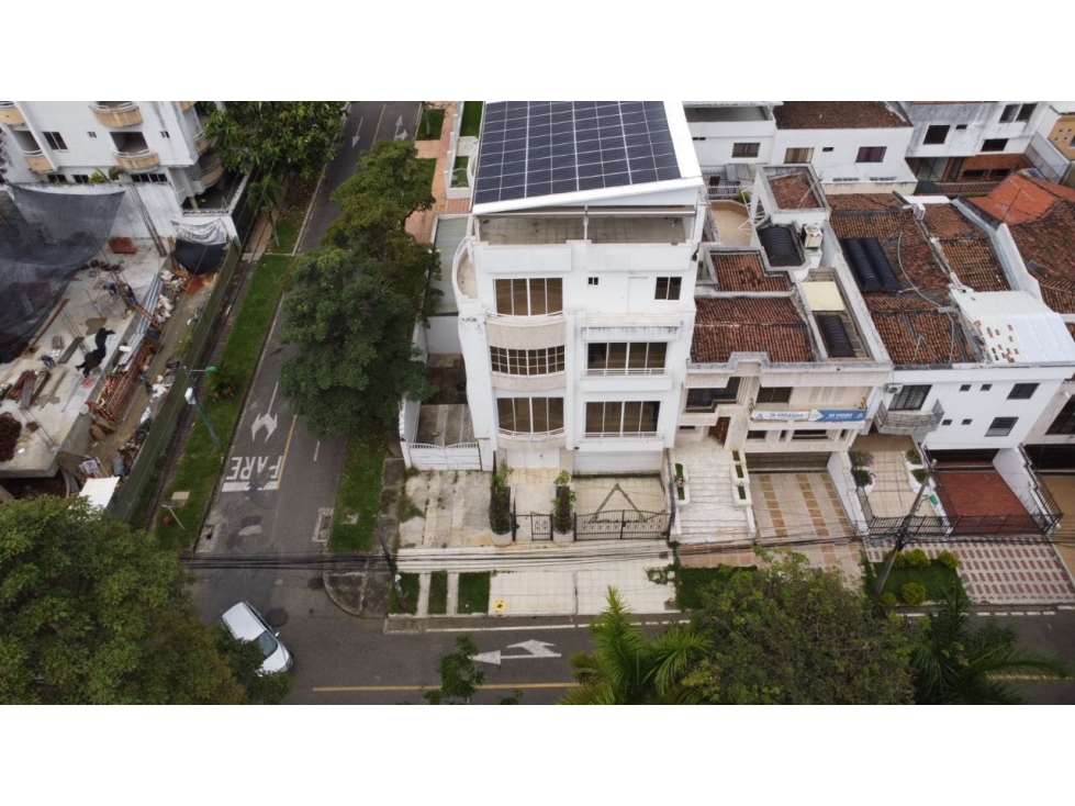 ESPECTACULAR EDIFICIO MULTIPROPÓSITO CIUDAD JARDÍN — foto 5