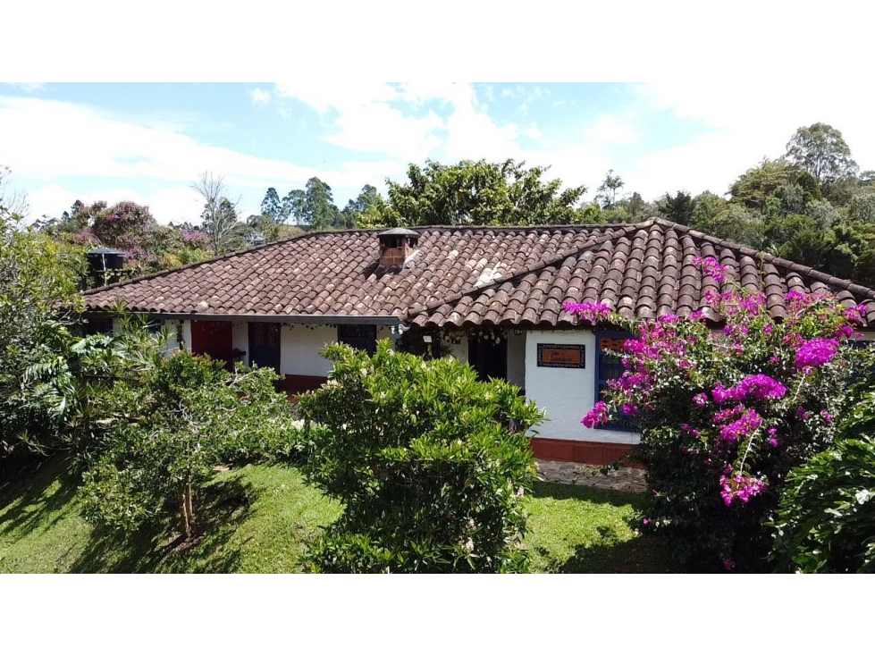 Espectacular finca campestre en El Carmen de Viboral vereda Quirama — foto 2