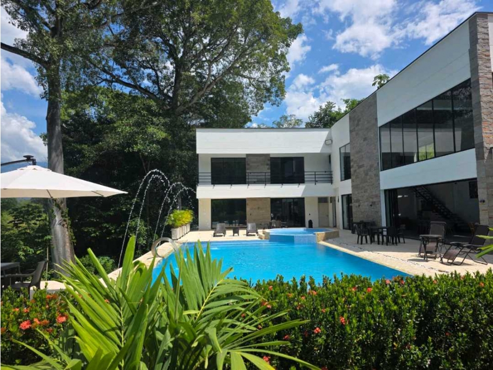 ESPECTACULAR FINCA DE LUJO EN VENTA EN SANTA FE DE ANTIOQUIA — foto 4