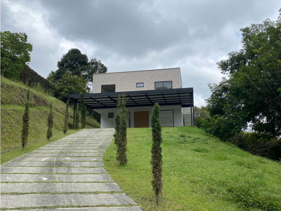 Espectacular finca en venta en el corazón de Rionegro.