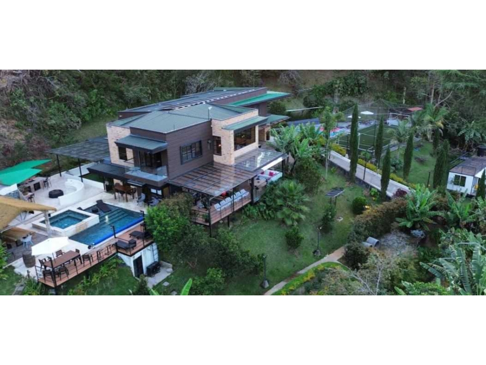 Espectacular finca en venta en el carmen de viboral vda sonadora