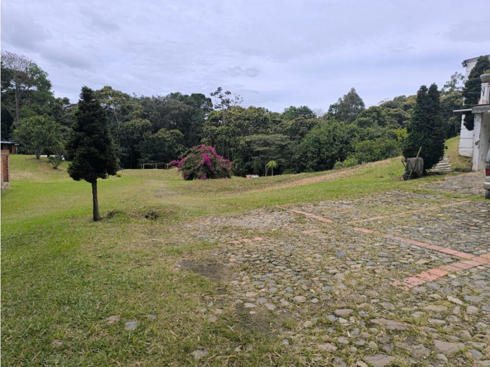 Espectacular finca independiente en La Ceja vereda Las Lomitas — foto 4