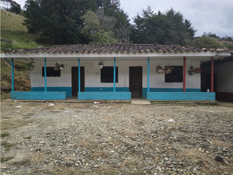 Espectacular Finca para Parcelar en Guarne