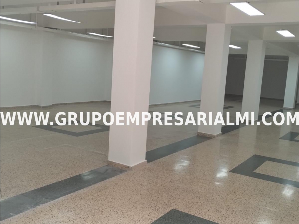 ESPECTACULAR LOCAL EN ARRIENDO - SECTOR BOSTON COD: 30169 — foto 2