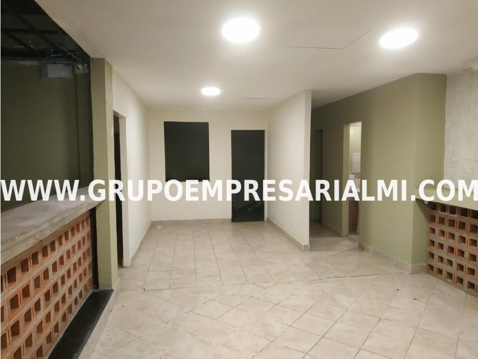 ESPECTACULAR LOCAL EN ARRIENDO - SECTOR LAURELES COD: 31474 — foto 5