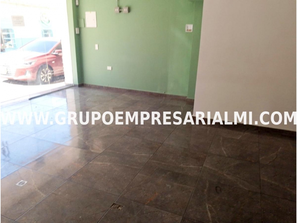 ESPECTACULAR LOCAL EN ARRIENDO - SECTOR MESA COD: 31493 - 6