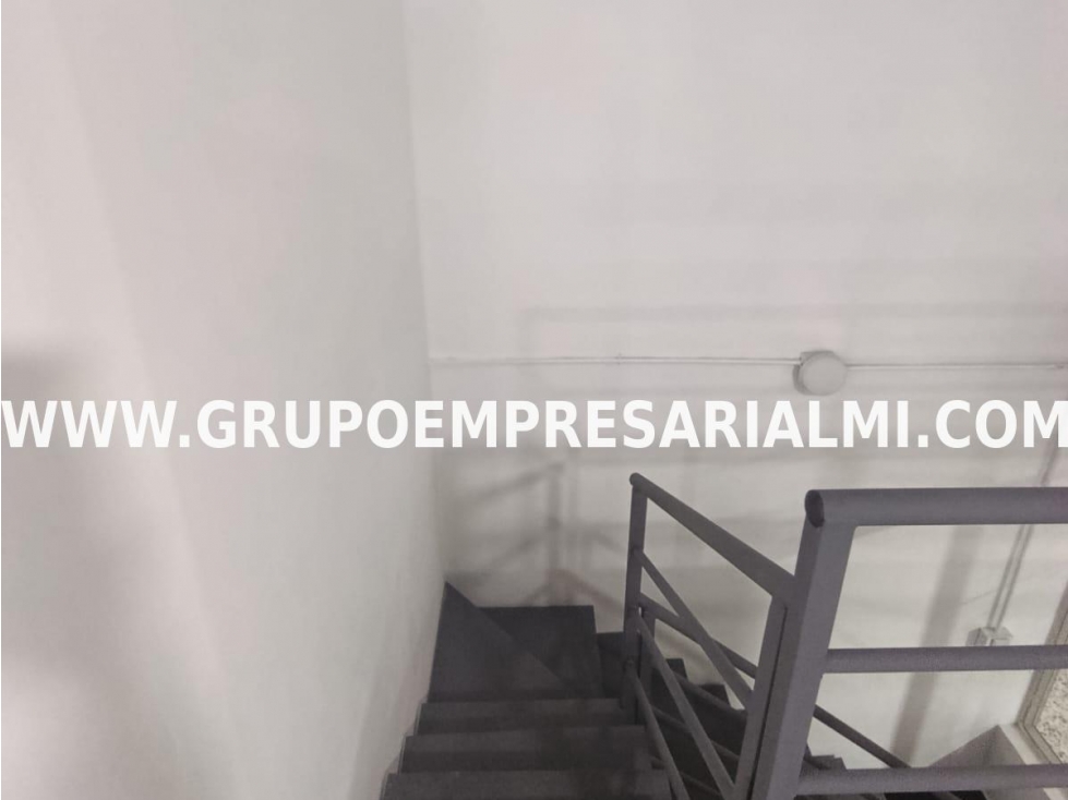 ESPECTACULAR LOCAL EN ARRIENDO - SECTOR LA CANDELARIA COD: 32107 — foto 5