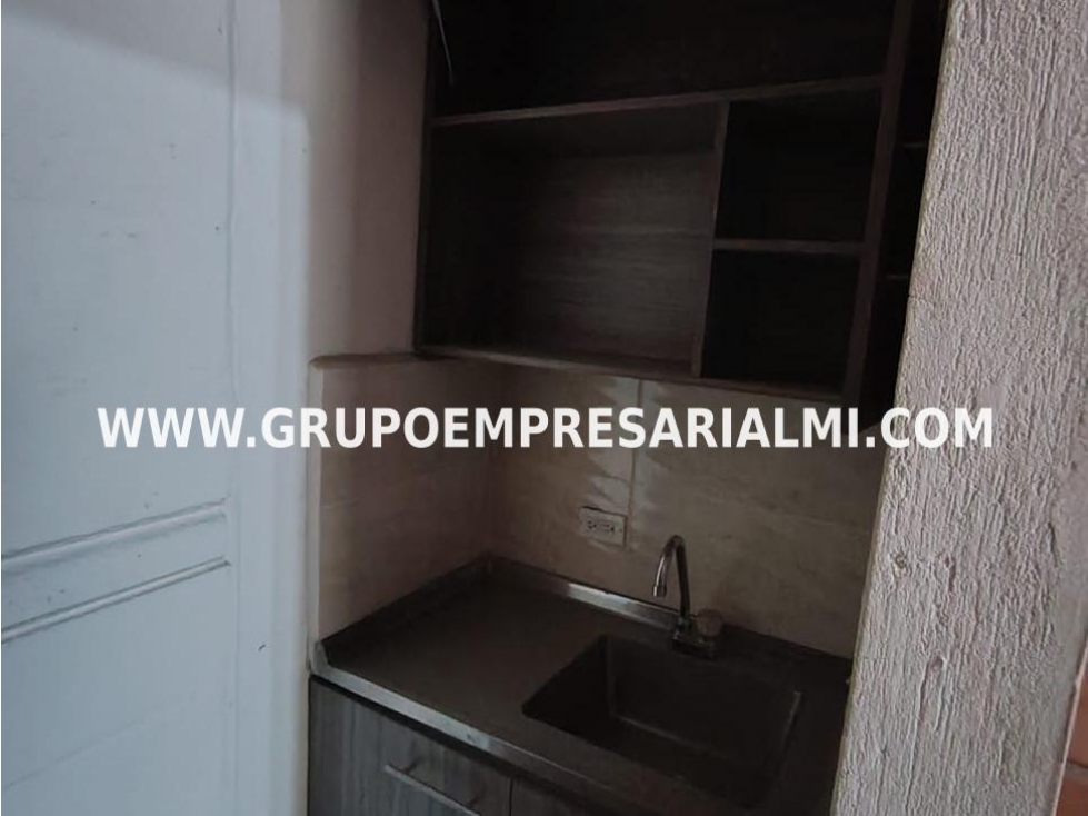 ESPECTACULAR LOCAL EN ARRIENDO - SECTOR PRIMAVERA COD: 32566 — foto 2