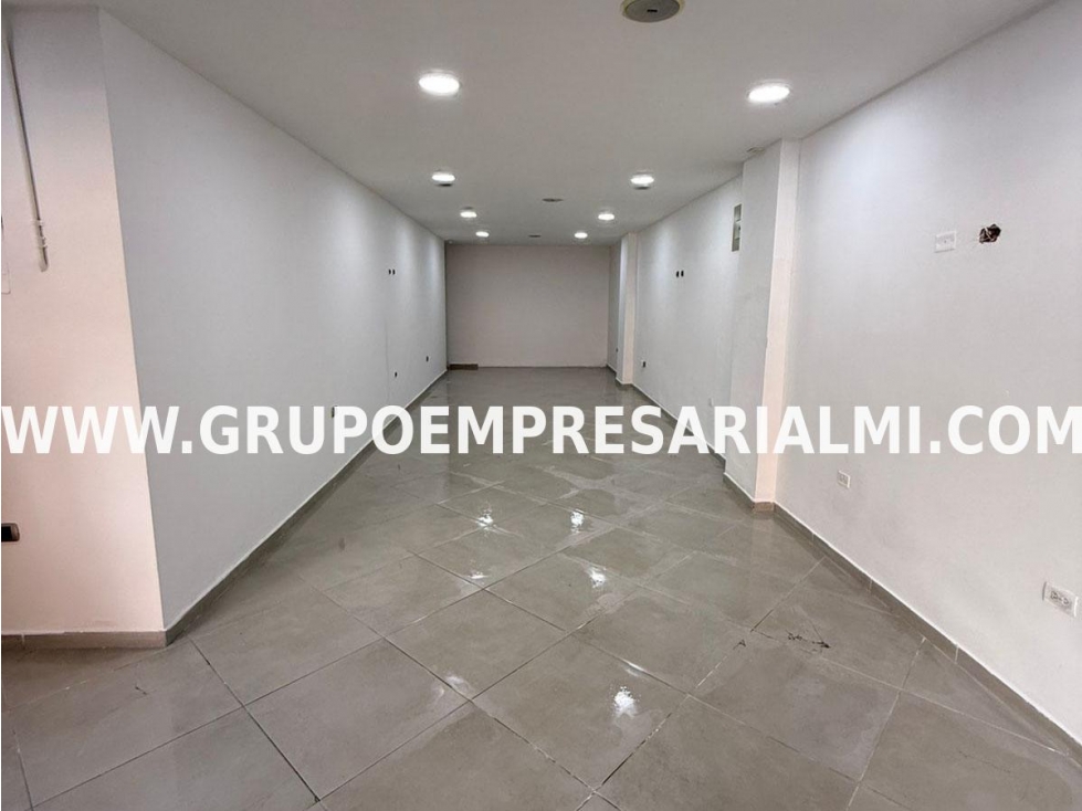 ESPECTACULAR LOCAL EN ARRIENDO - SECTOR LAURELES COD: 33063 — foto 2