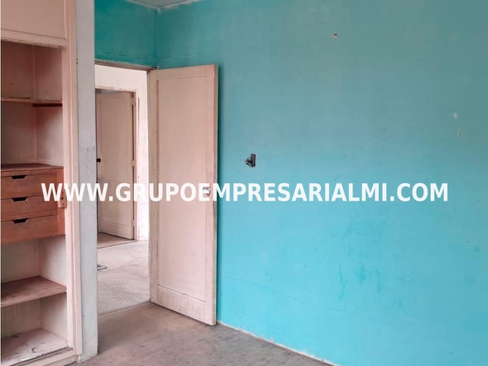 CÓMODO LOCAL EN ARRIENDO - SECTOR LAURELES COD: 33470 — foto 4