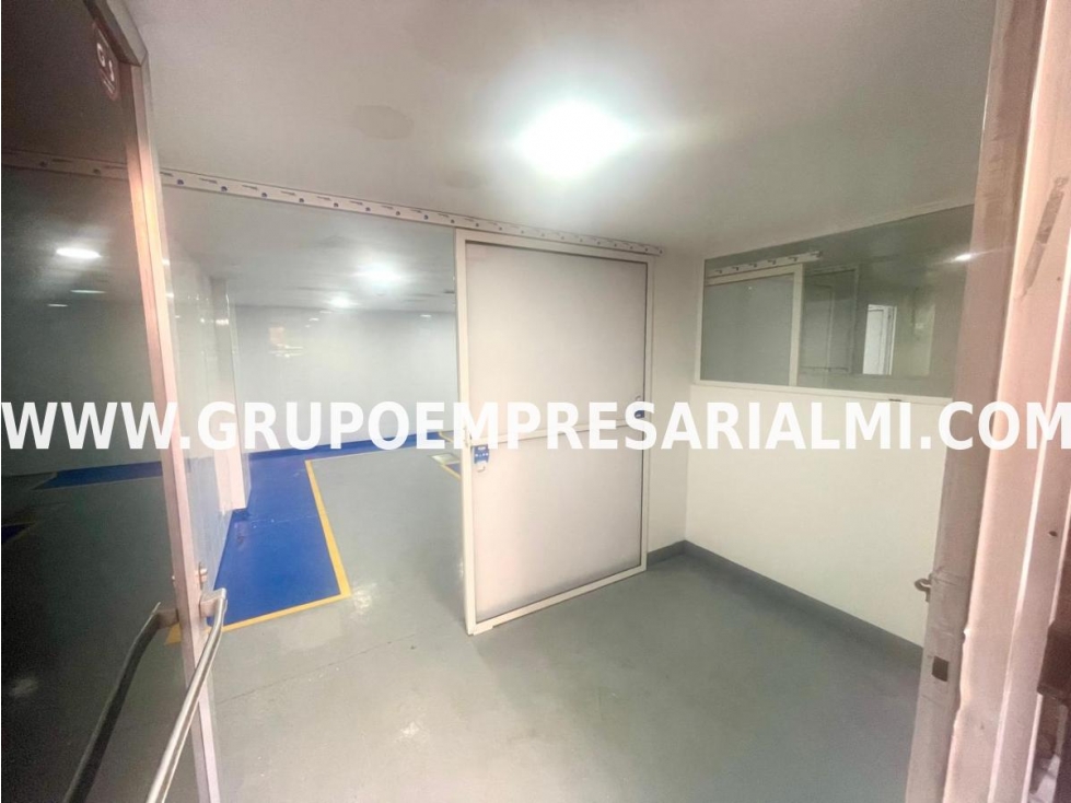ESPECTACULAR LOCAL EN EL ARRIENDO SECTOR LAURELES COD: 34032 — foto 2