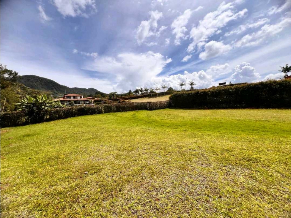 ESPECTACULAR LOTE EN UNIDAD CERRADA EN LA VEREDA QUIRAMA EL CARMEN VIB — foto 3