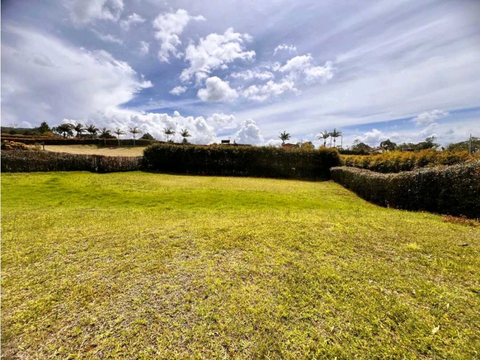 ESPECTACULAR LOTE EN UNIDAD CERRADA EN LA VEREDA QUIRAMA EL CARMEN VIB — foto 4