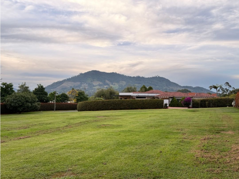 ESPECTACULAR LOTE EN VENTA EN PARCELACIÓN SECTOR EL YARUMO EN LA CEJA