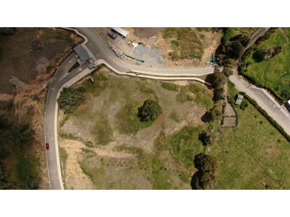 Espectacular Lote en Venta | Sector La Acuarela, Alto de las Palmas. — foto 2