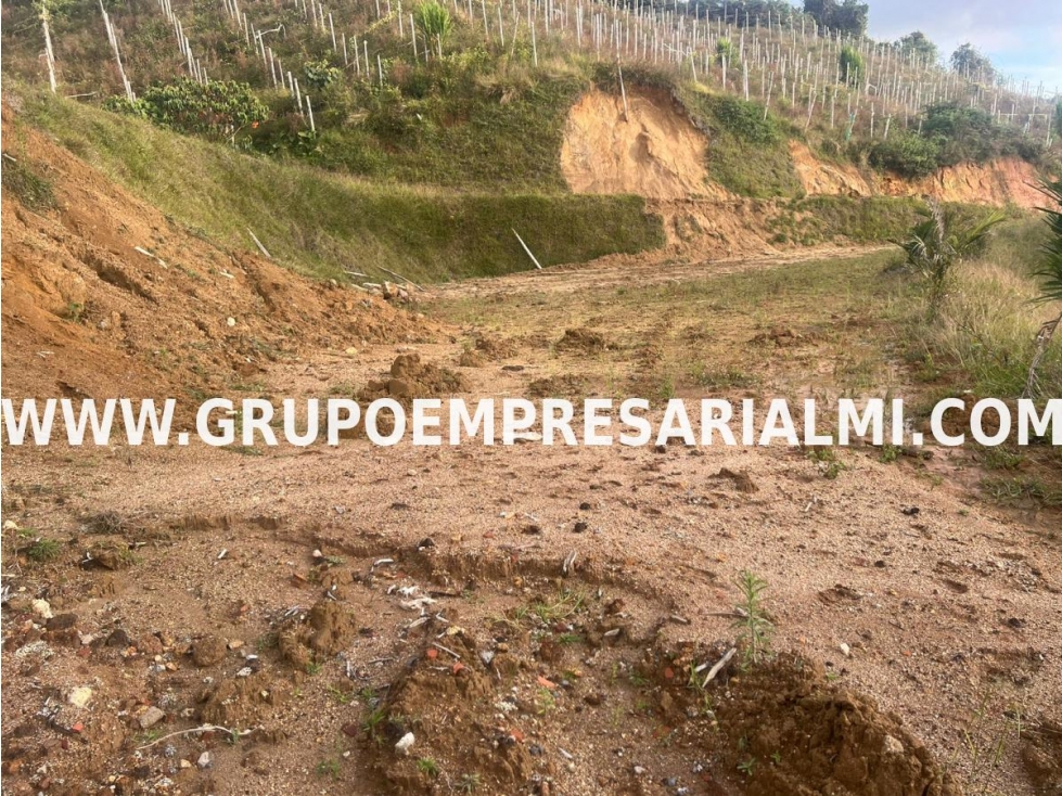 ESPECTACULAR LOTE EN VENTA - SECTOR GUATAPÉ COD: 30633 - 3