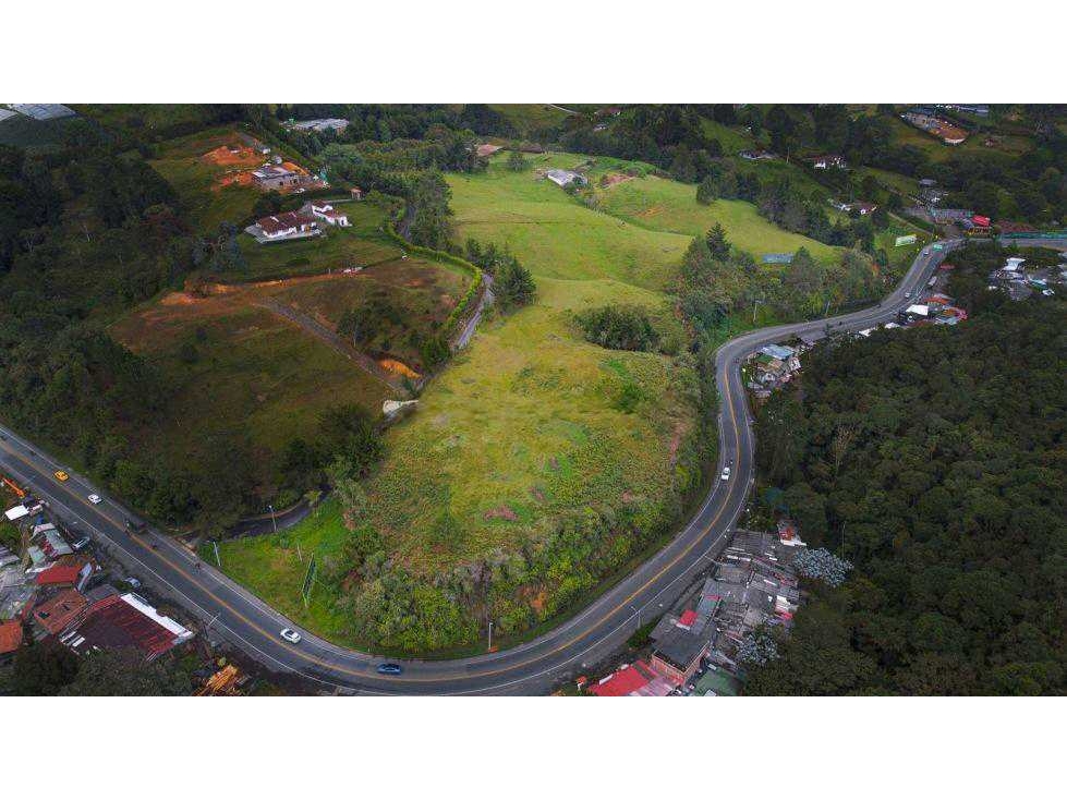 Espectacular lote independiente via las palmas-envigado