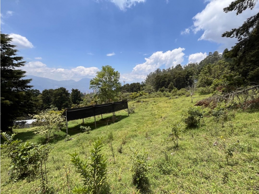 LOTE EN VENTA EN MEDELLÍN SECTOR LOS BALSOS INDEPENDIENTE CON VISTA — foto 4