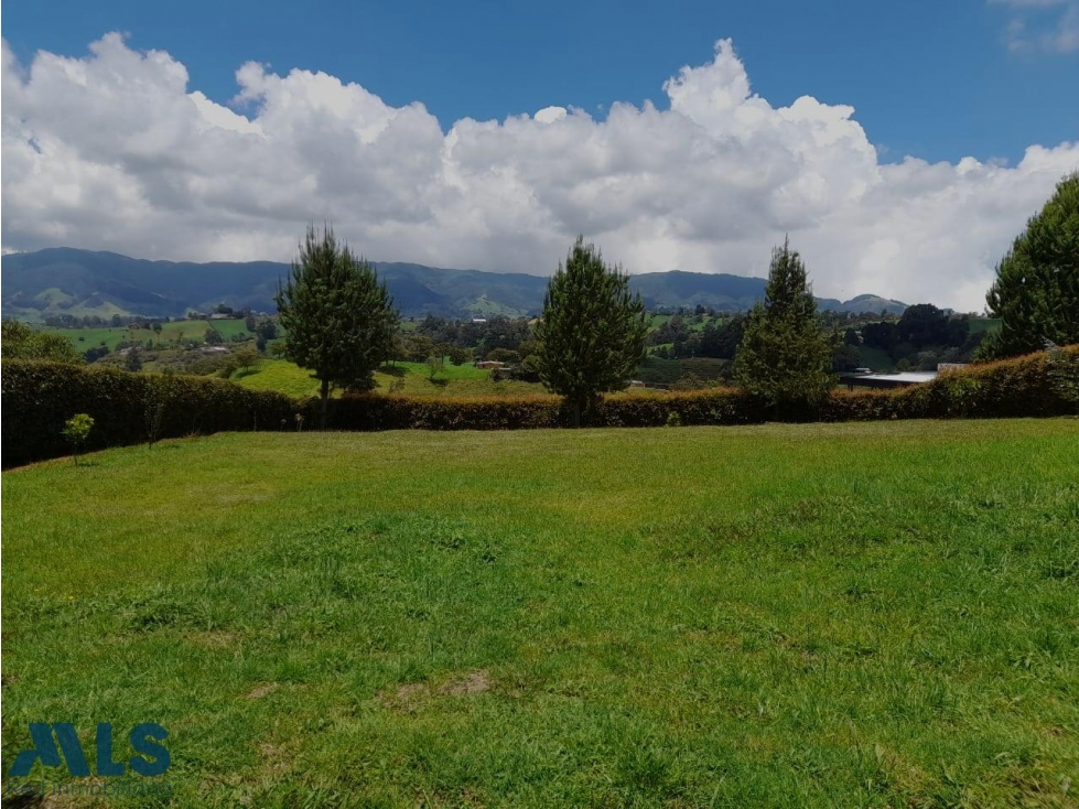 Espectacular lote, parcelación de lujo y zona de ...(MLS#249720) - 3