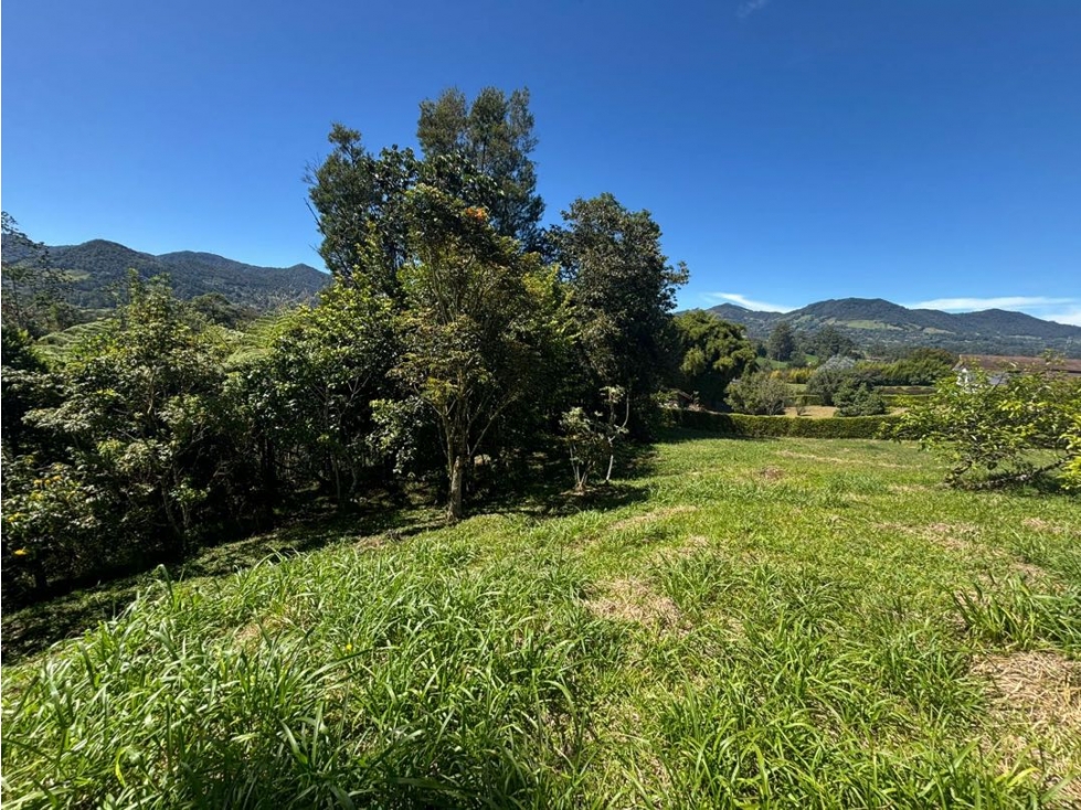 Espectacular lote sobre la vía San Antonio La Ceja — foto 2