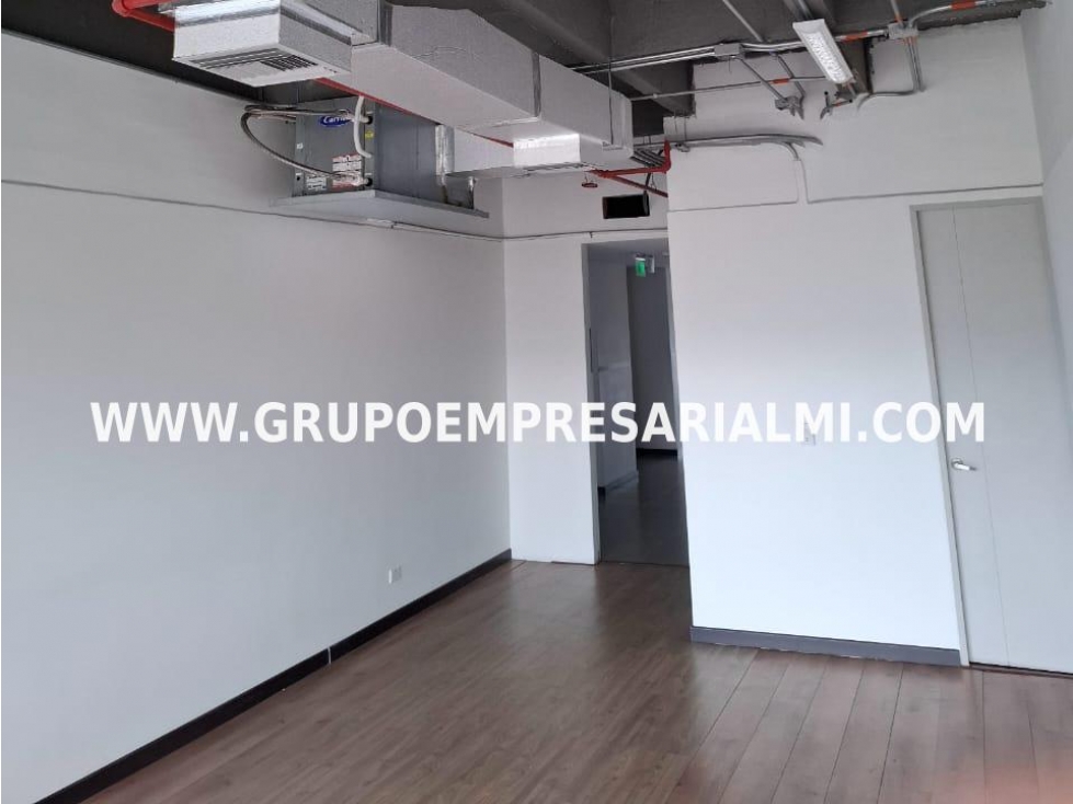 ESPECTACULAR OFICINA EN ARRIENDO - SECTOR ENVIGADO COD: 30285 - 1