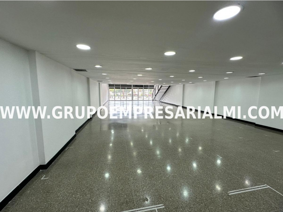 ESPECTACULAR OFICINA EN ARRIENDO - SECTOR GUAYABAL COD: 32886