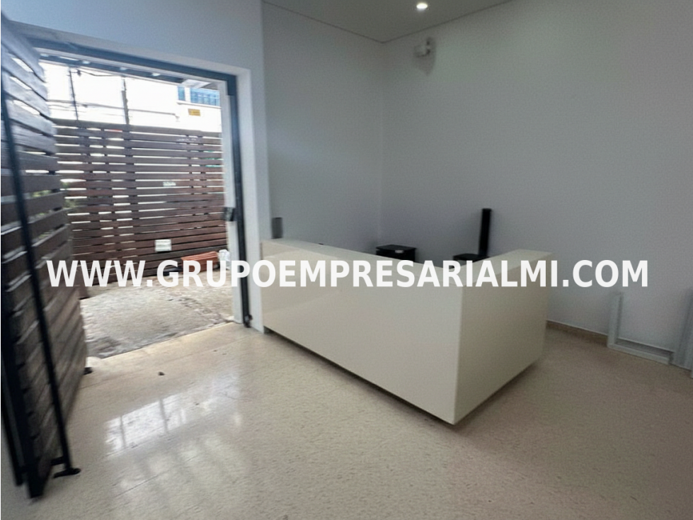 ESPECTACULAR OFICINA EN ARRIENDO - SECTOR MANILA COD: 33488