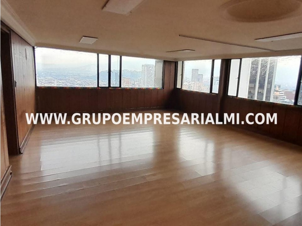 ESPECTACULAR OFICINA EN VENTA - SECTOR LA CANDELARIA COD: 30723 — foto 2