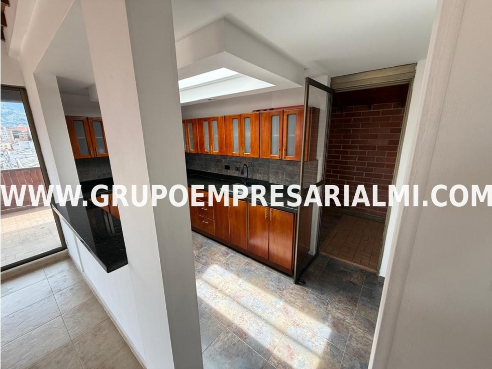 ESPECTACULAR PENT HOUSE EN ARRIENDO - SECTOR LAURELES COD: 34039 — foto 4