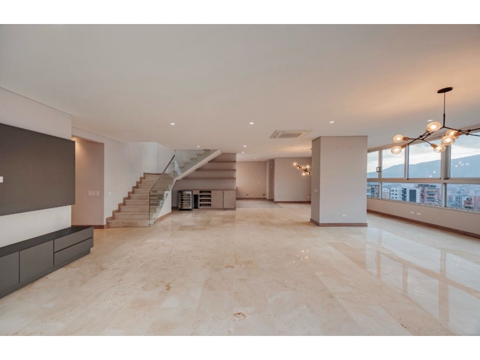 Espectacular Penthouse con Vista a la ciudad en Castropol — foto 2