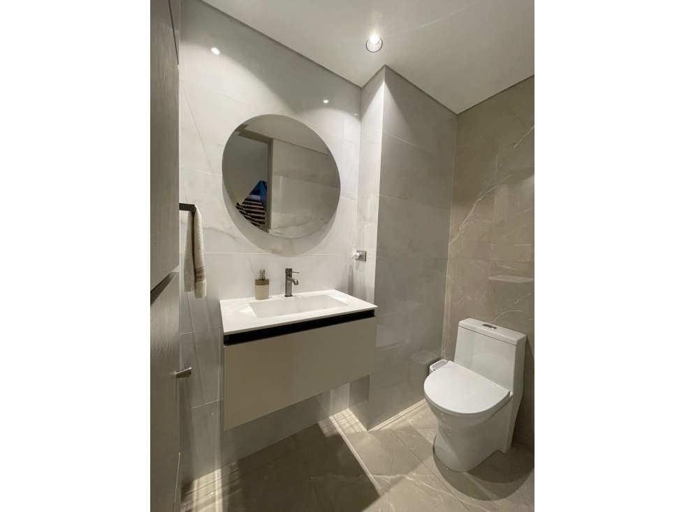 ESPECTACULAR PENTHOUSE DUPLEX FULL FINO Envigado loma de las brujas. — foto 6