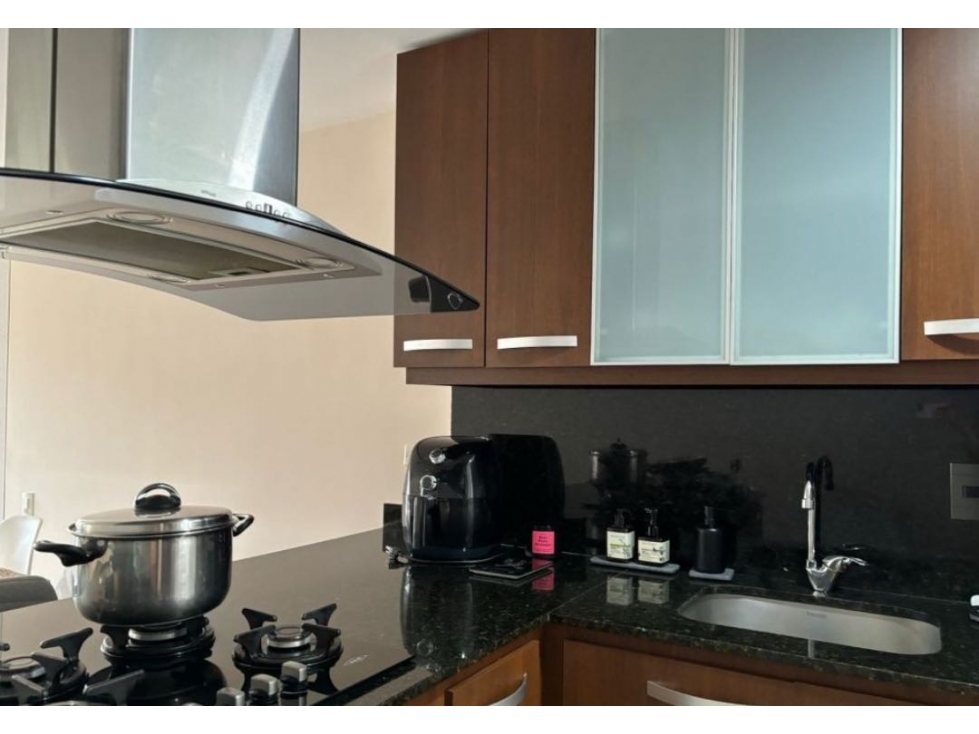 ESPECTULAR APARTAMENTO EN ENVIGADO SECTOR LOMA DEL ESMERALDAL