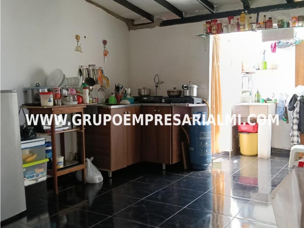 ESPLENDIDA CASA EN VENTA - SECTOR SAN FELIZ COD: 32487 — foto 2