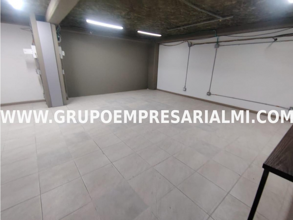 ESPLENDIDA OFICINA EN ARRIENDO - SECTOR SIMÓN BOLÍVAR COD: 33851 - 2