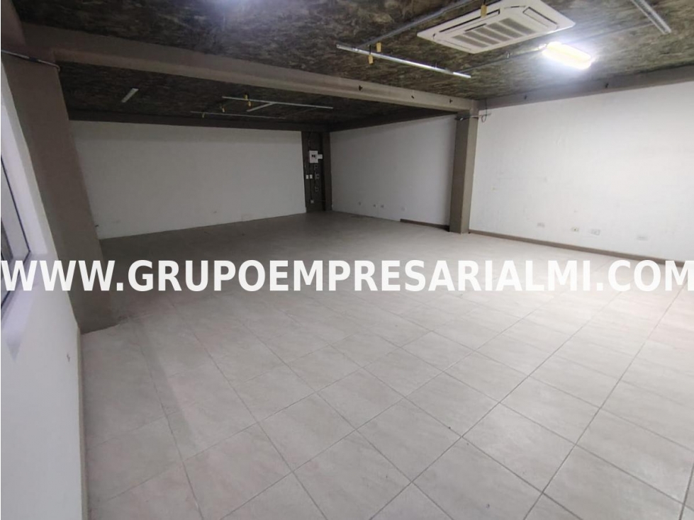 ESPLENDIDA OFICINA EN ARRIENDO - SECTOR SIMÓN BOLÍVAR COD: 33851 - 3